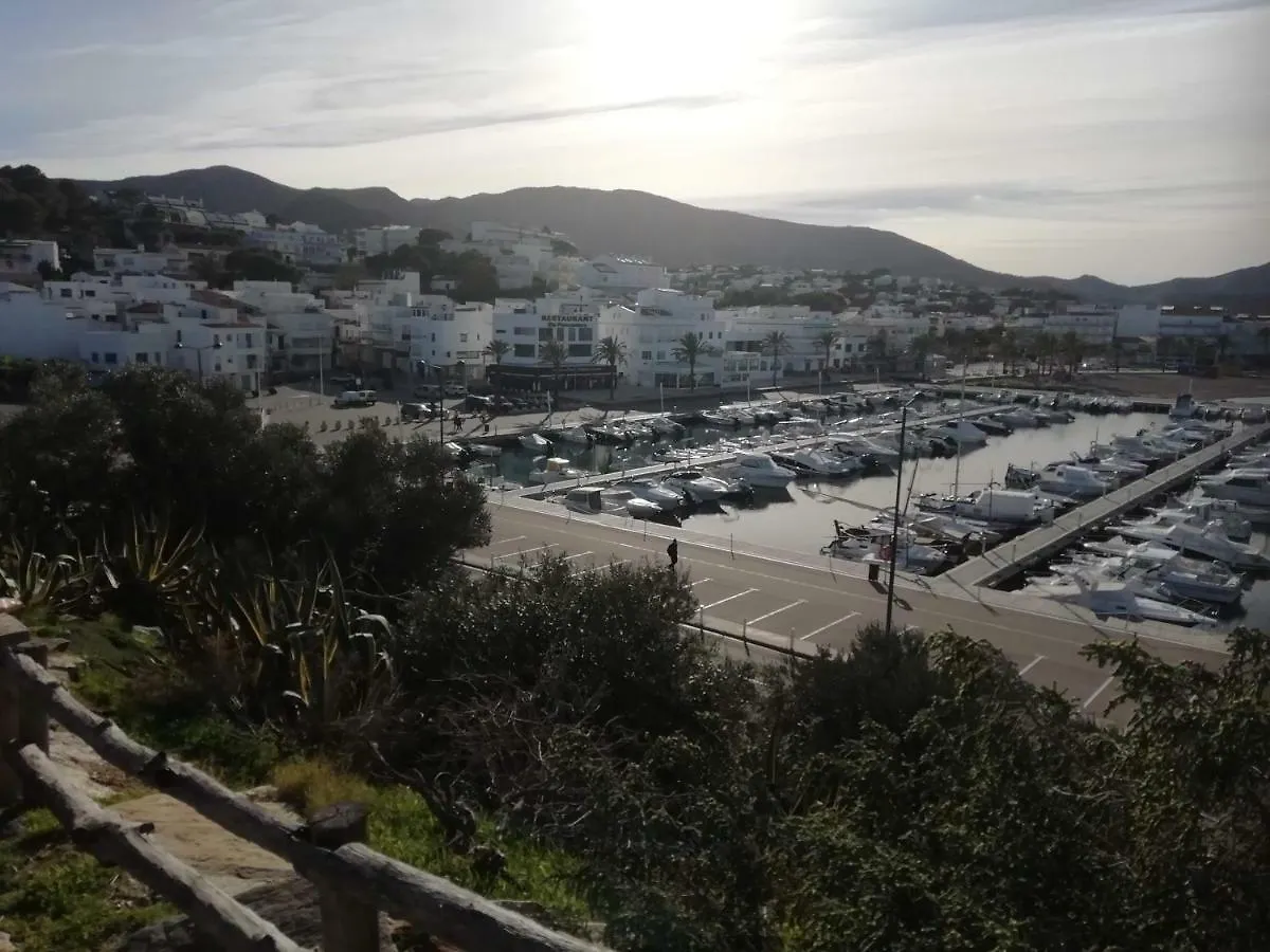 Can Pau Guesthouse Llanca Guest house